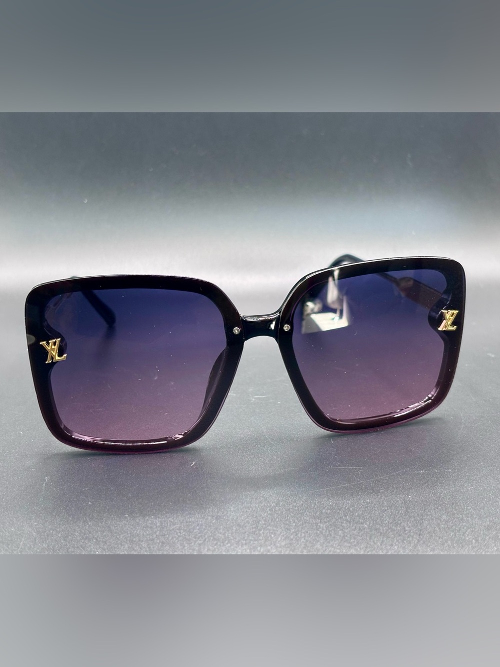 Women’s black fashion Oversized Sunglasses - Purple Gradient